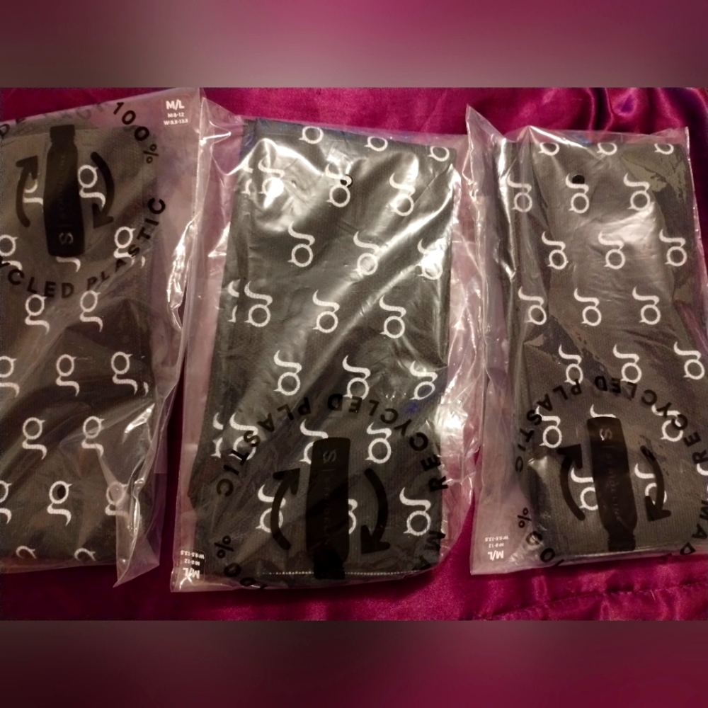 3 pairs M/L GAME socks